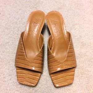 Zara croc embossed mule